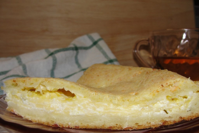 Фото к рецепту: Закрытый пирог с сыром