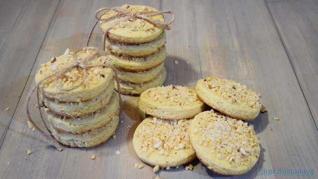 Фото к рецепту: Ореховое печенье из песочного теста. видео
