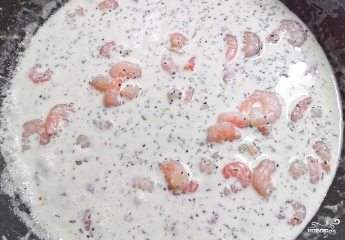 Фетучини с морепродуктами в сливочном соусе - фото шаг 4