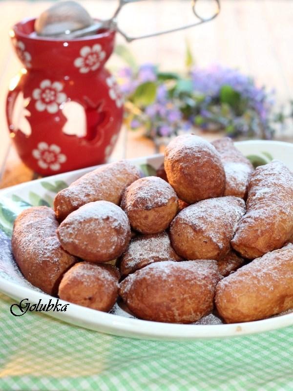 Фото к рецепту: Итальянские пончики зэпполе (zeppole)
