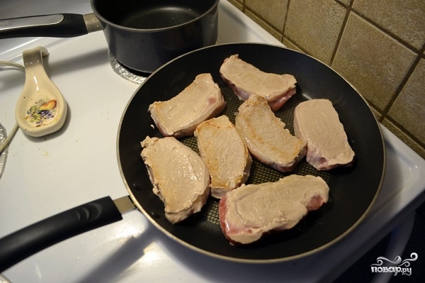 Картофель со свининой и сыром в духовке - фото шаг 3