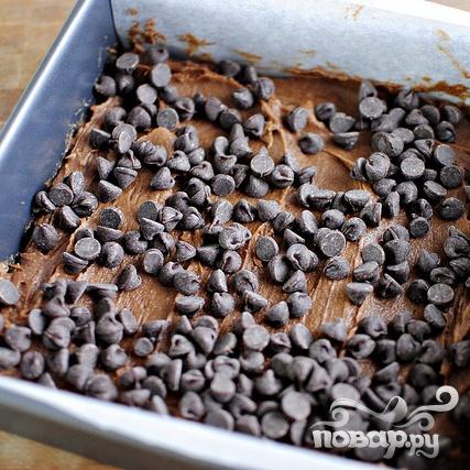 Шоколадные пирожные с орехами и суфле - фото шаг 4