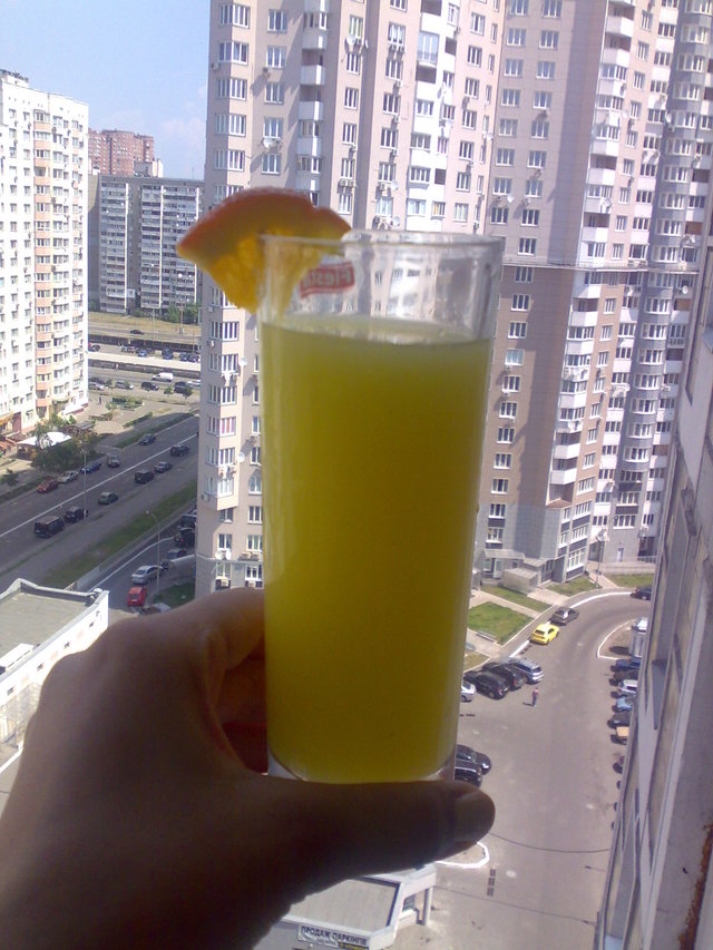 Фото к рецепту: Мятно-апельсиновый лимонад