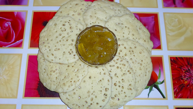 Фото к рецепту: Марокканские блины на манке. багрир