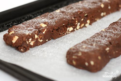 Шоколадные бискотти с миндалем - фото шаг 3