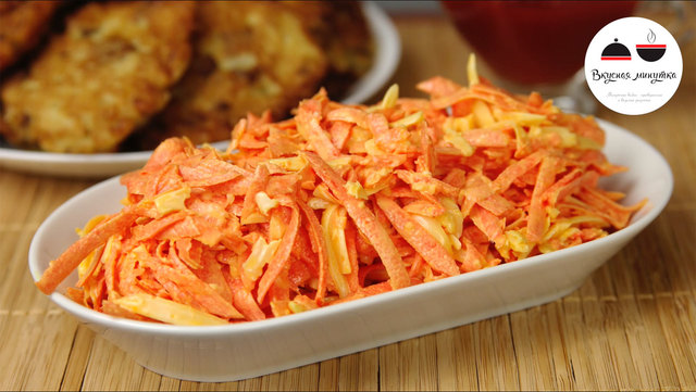 Фото к рецепту: Простой морковный салат