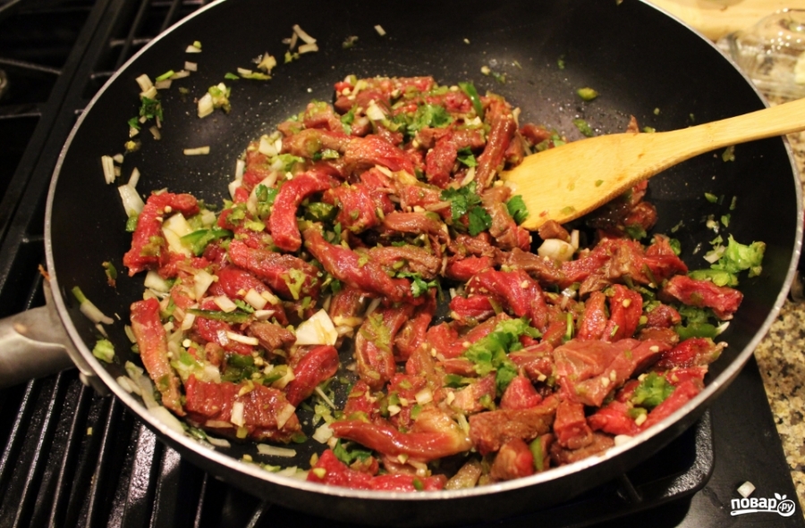 Салат с мясом вкусный - фото шаг 1