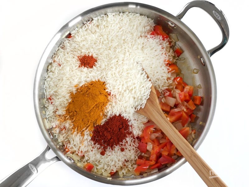 Рис с морепродуктами и овощами - фото шаг 3