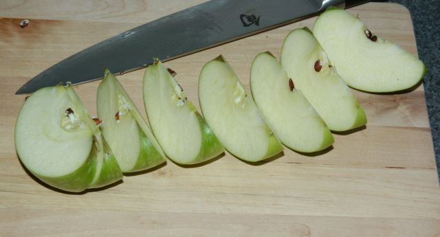 Запеченные яблоки с корицей - фото шаг 2