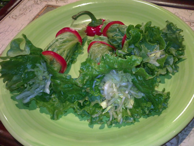 Фото к рецепту: Салат из салатов