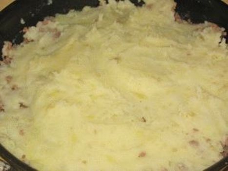 Запеканка из картофельного пюре в духовке - фото шаг 4