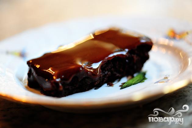 Шоколадные пирожные в глазури - фото шаг 6