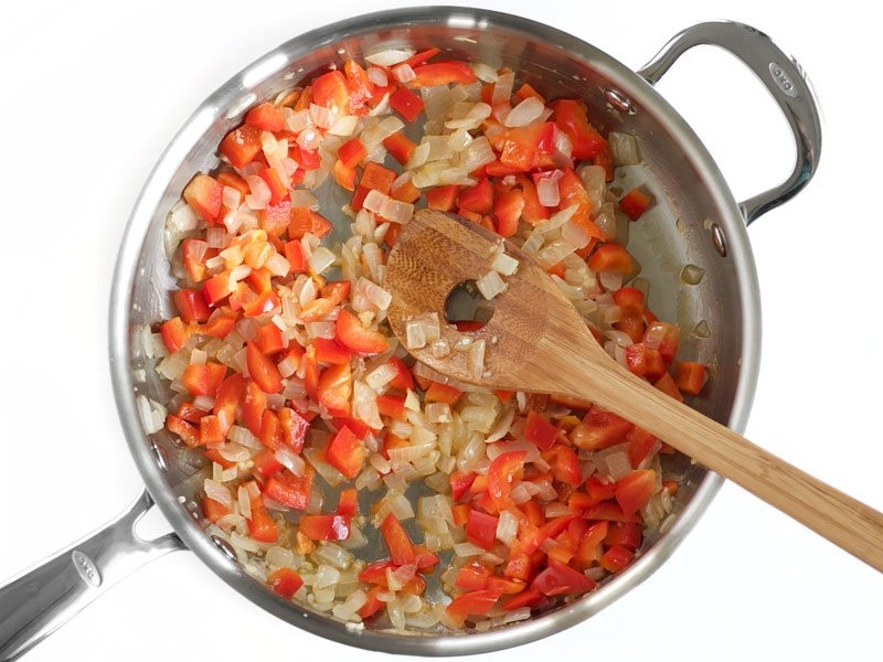 Рис с морепродуктами и овощами - фото шаг 2