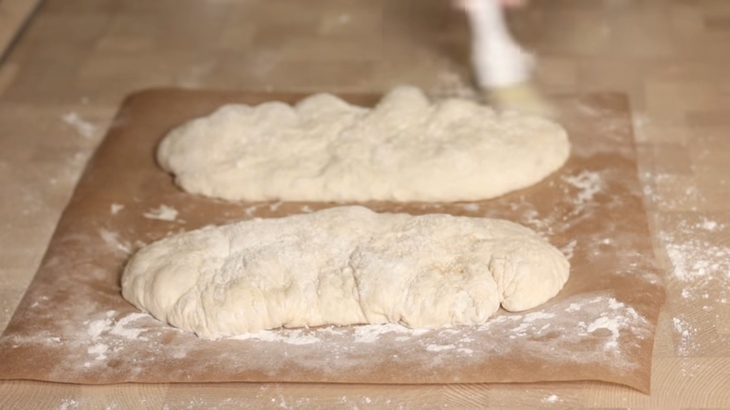 Простой рецепт чиабатты - итальянского хлеба
