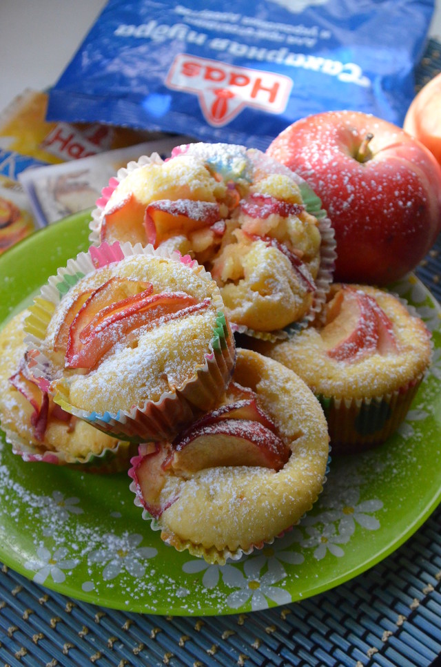 Фото к рецепту: Яблочные кексы 