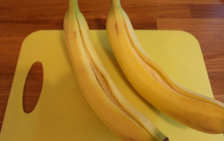 Печеный банан с медом - фото шаг 2