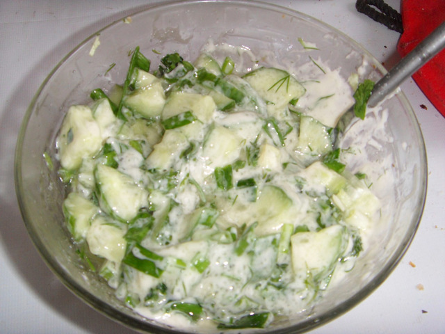 Фото к рецепту: Салат зеленое настроение 