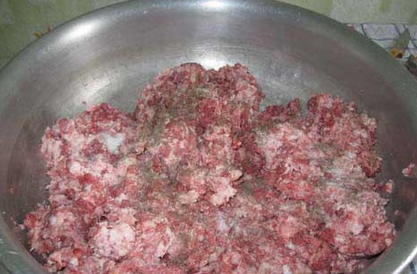 Колбаса из мяса - фото шаг 1