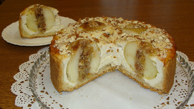 Фото к рецепту: заливные яблочки - изумительный пирог с целыми яблоками и творогом.