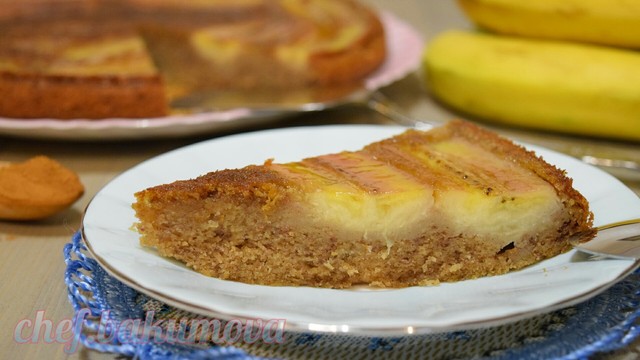 Фото к рецепту: Банановый пирог с корицей и кленовым сиропом. очень вкусный! видео 