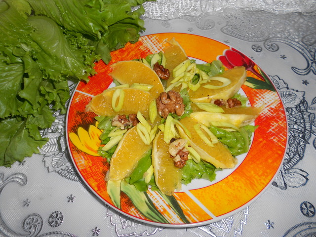 Фото к рецепту: Салат с апельсинами