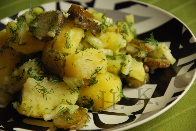 Фото к рецепту: Картофельный салат с каперсами