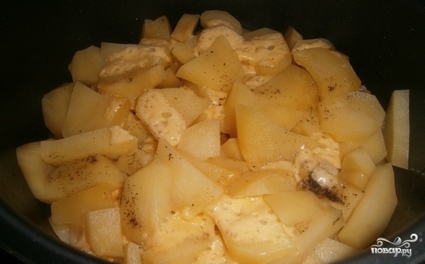 Картошка со свининой и сыром в мультиварке - фото шаг 2