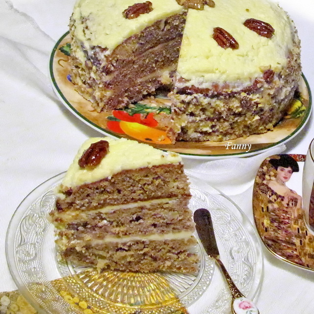 Фото к рецепту: Торт колибри (hummingbird cake)
