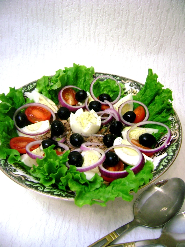 Фото к рецепту: Салат « портофино» а-ля «мама рома».
