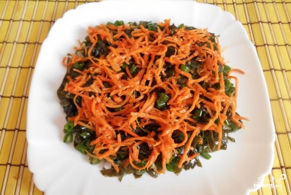 Салат из морской капусты с морковью - фото шаг 6