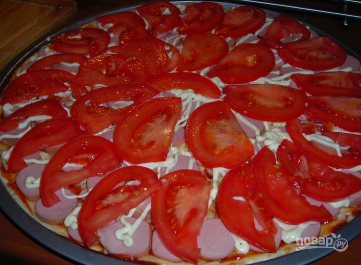 Пицца с сосисками и сыром - фото шаг 5