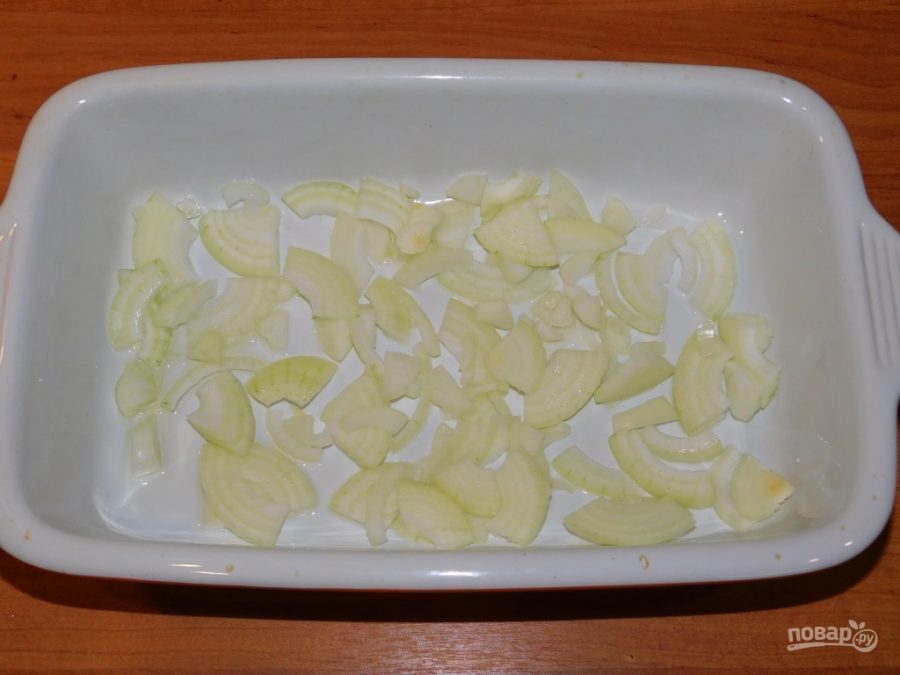 Кролик с картофелем в сметане, запеченный в духовке - фото шаг 2
