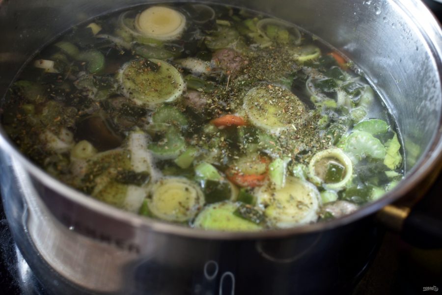 Суп овощной с фрикадельками - фото шаг 5