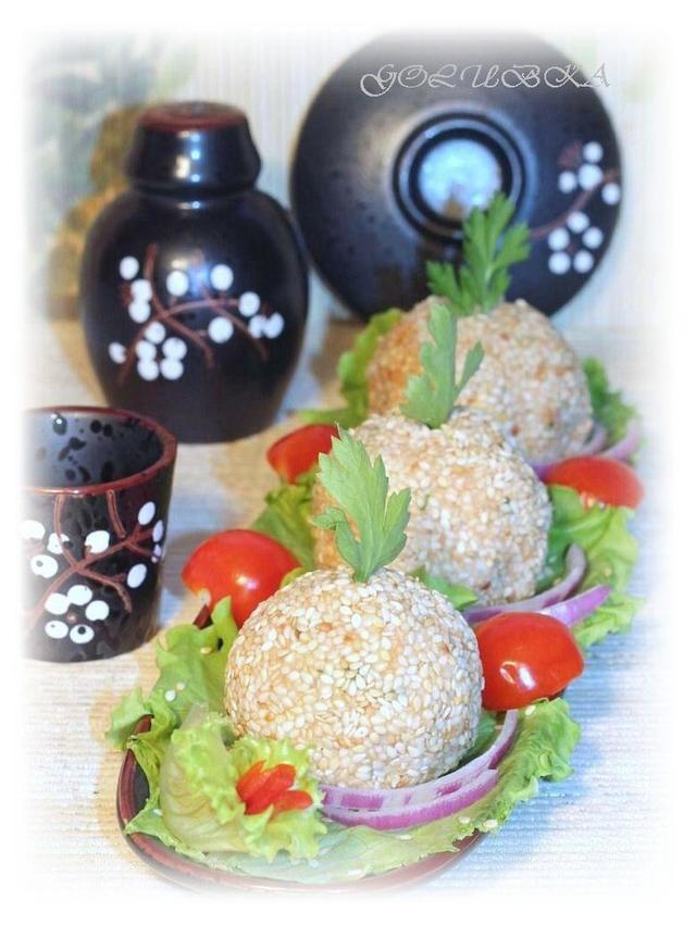 Фото к рецепту: Салатные шарики из гусиного паштета 