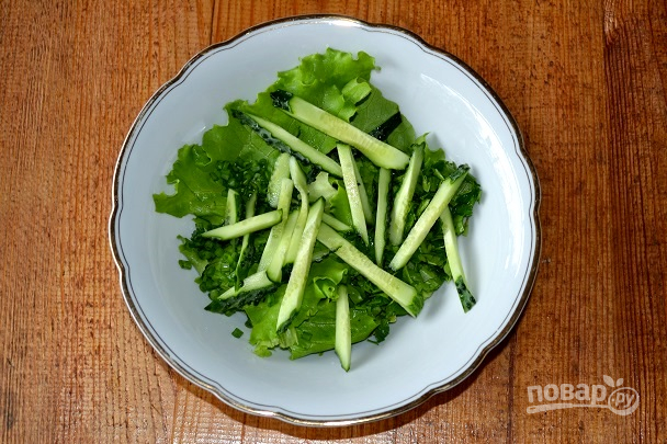 Зеленый салат с кальмаром - фото шаг 4