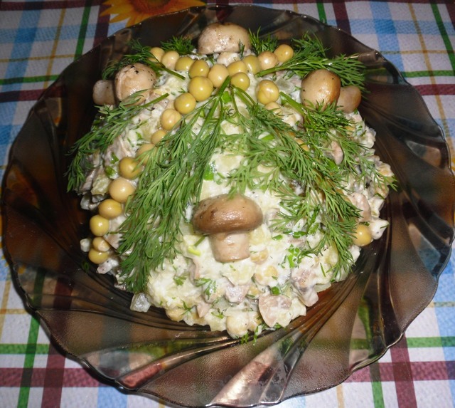 Фото к рецепту: Постный грибной салат