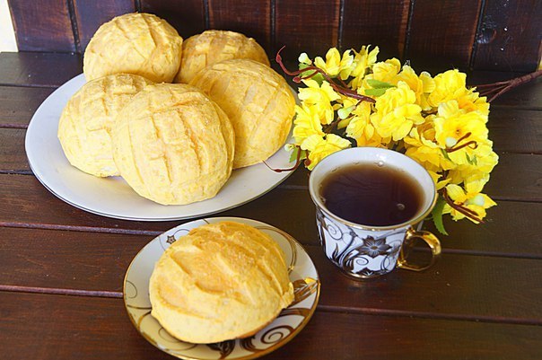Фото к рецепту: Японские булочки melonpan 