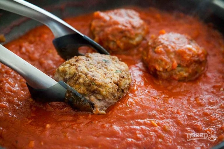 Итальянские мясные шарики в томатном соусе - фото шаг 10