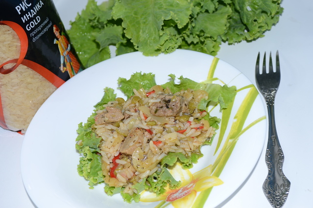 Фото к рецепту: Горячий тайский салат с говядиной