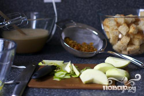 Яблочный пудинг с хлебом - фото шаг 1