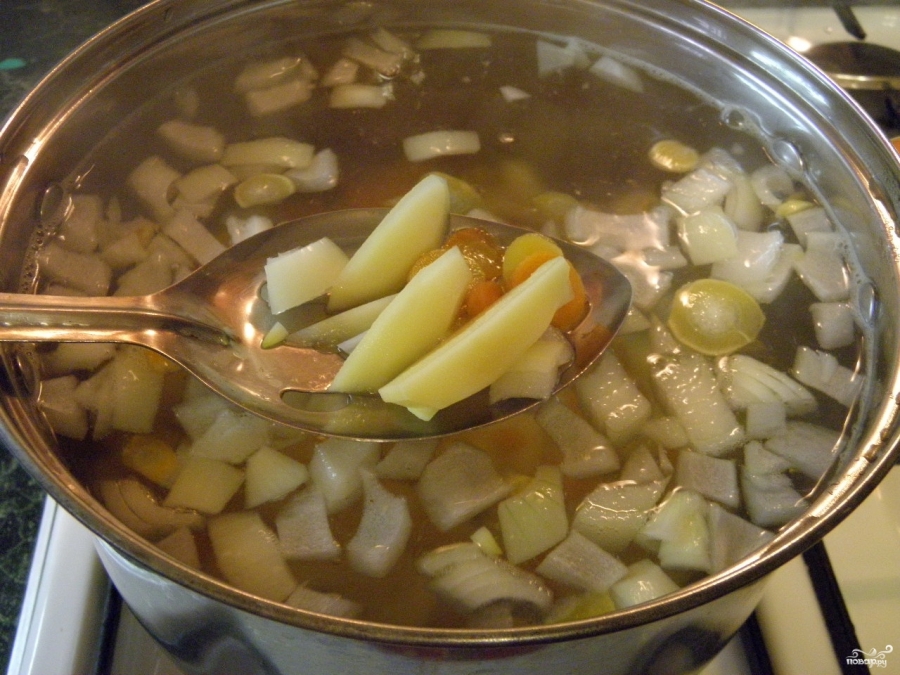 Картофельный суп с фрикадельками - фото шаг 3