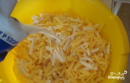 Картофельная запеканка с сосисками и сыром - фото шаг 4