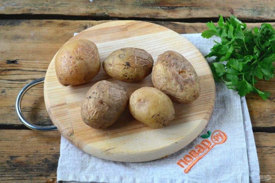Печеный картофель с селедочным соусом - фото шаг 5