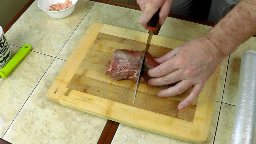 Жареная говяжья вырезка (сочное мясо средней прожарки) - фото шаг 2