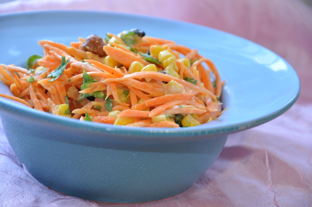 Фото к рецепту: Пикантный морковный салат