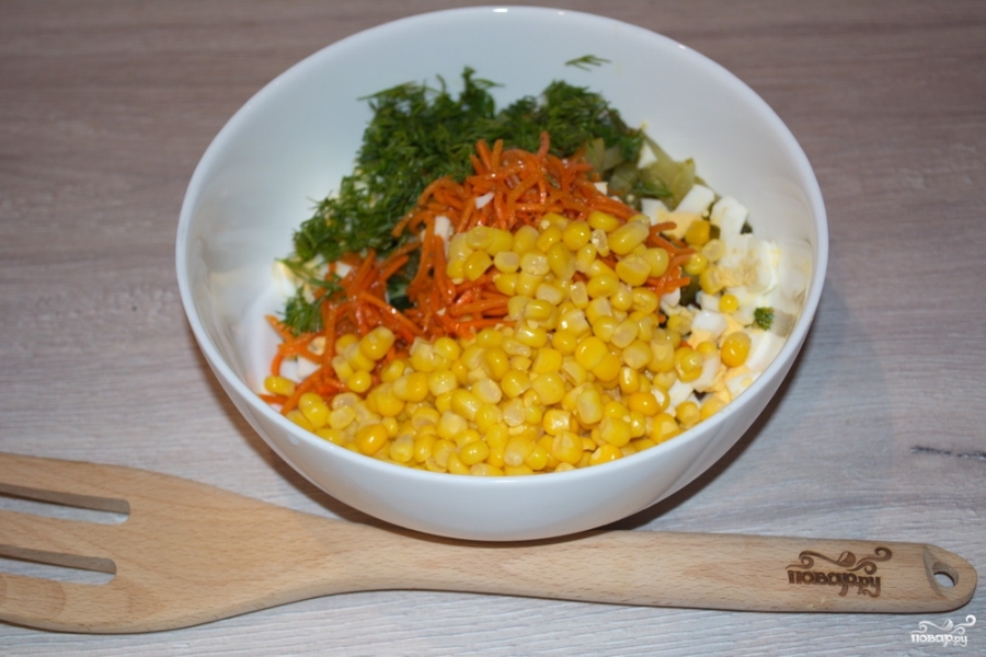 Салат с салями и кукурузой - фото шаг 5