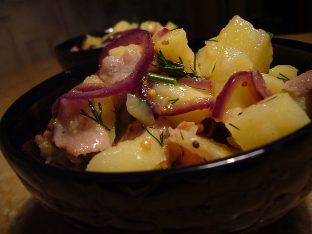 Фото к рецепту: Немецкий картофельный салат.