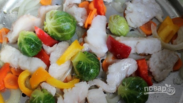 Рыба с овощами в пароварке - фото шаг 4