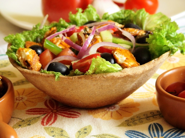 Фото к рецепту: Греческий салат.