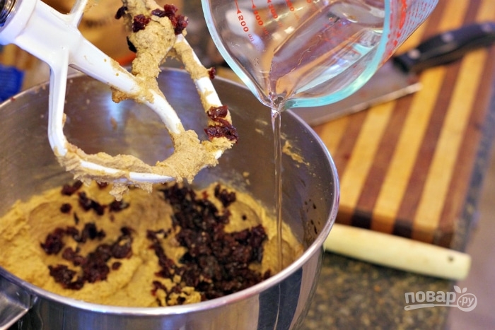 Овсяный десерт с вишней и шоколадом - фото шаг 2